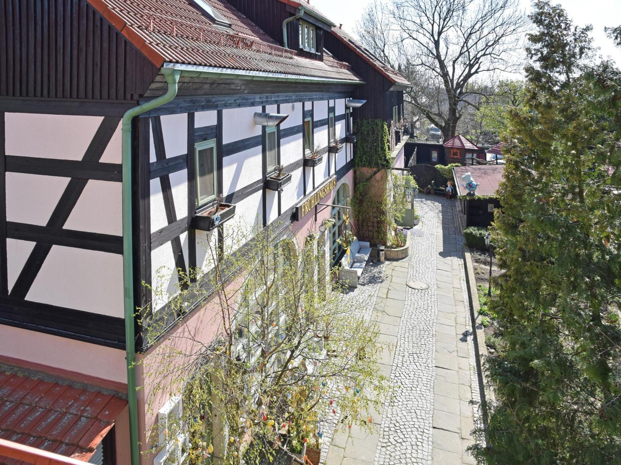 Pension Bauernwirtschaft zum Kunsthandwerkerhaus Langenwolmsdorf Exterior foto